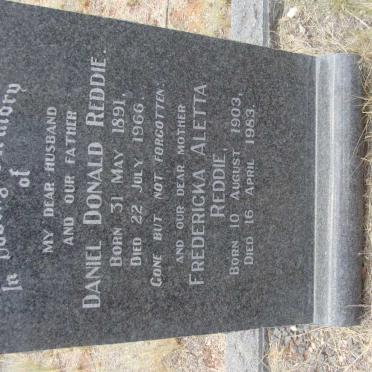 REDDIE Daniel Donald 1891-1966 &amp; Fredericka Aletta 1903-1983