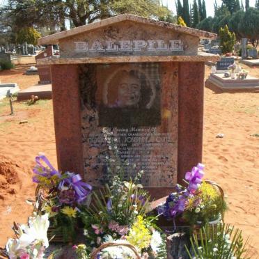 BALEPILE ? Josephine -2009