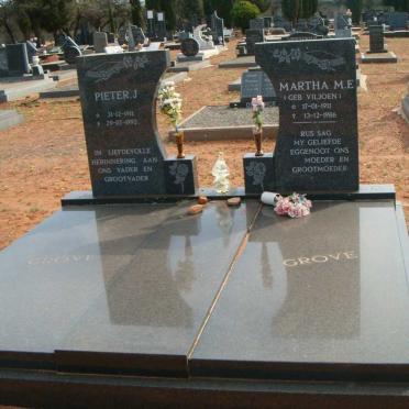 GROVE Pieter J. 1911-1992 &amp; Martha M.E. VILJOEN 1911-1986