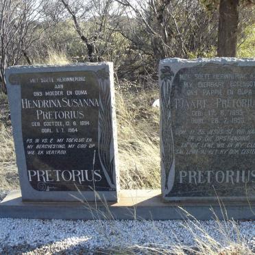 PRETORIUS Tjaart 1893-1953 &amp; Hendrina Susanna COETZEE 1894-1964