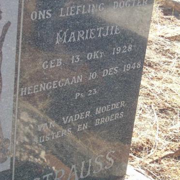 STRAUSS Marietjie 1928-1948