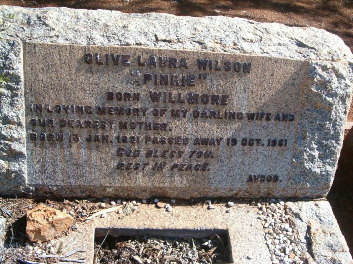 WILSON Olive Laura nee WILLMORE 1921-1961