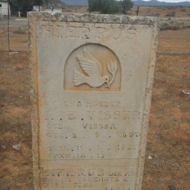 VISSER A. E. nee VISSER 1867-1927 :: NIEUWOUDT M.M. 1890-1950