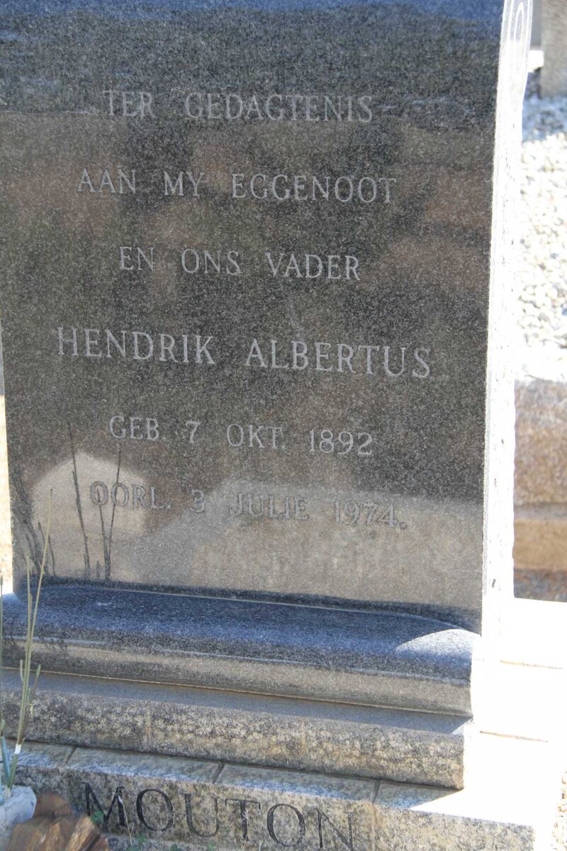 MOUTON Hendrik Albertus 1892-1974