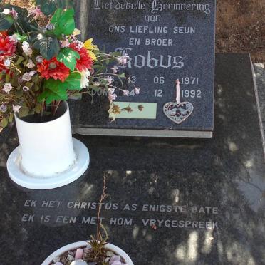 ENGELBRECHT Kobus 1971-1992