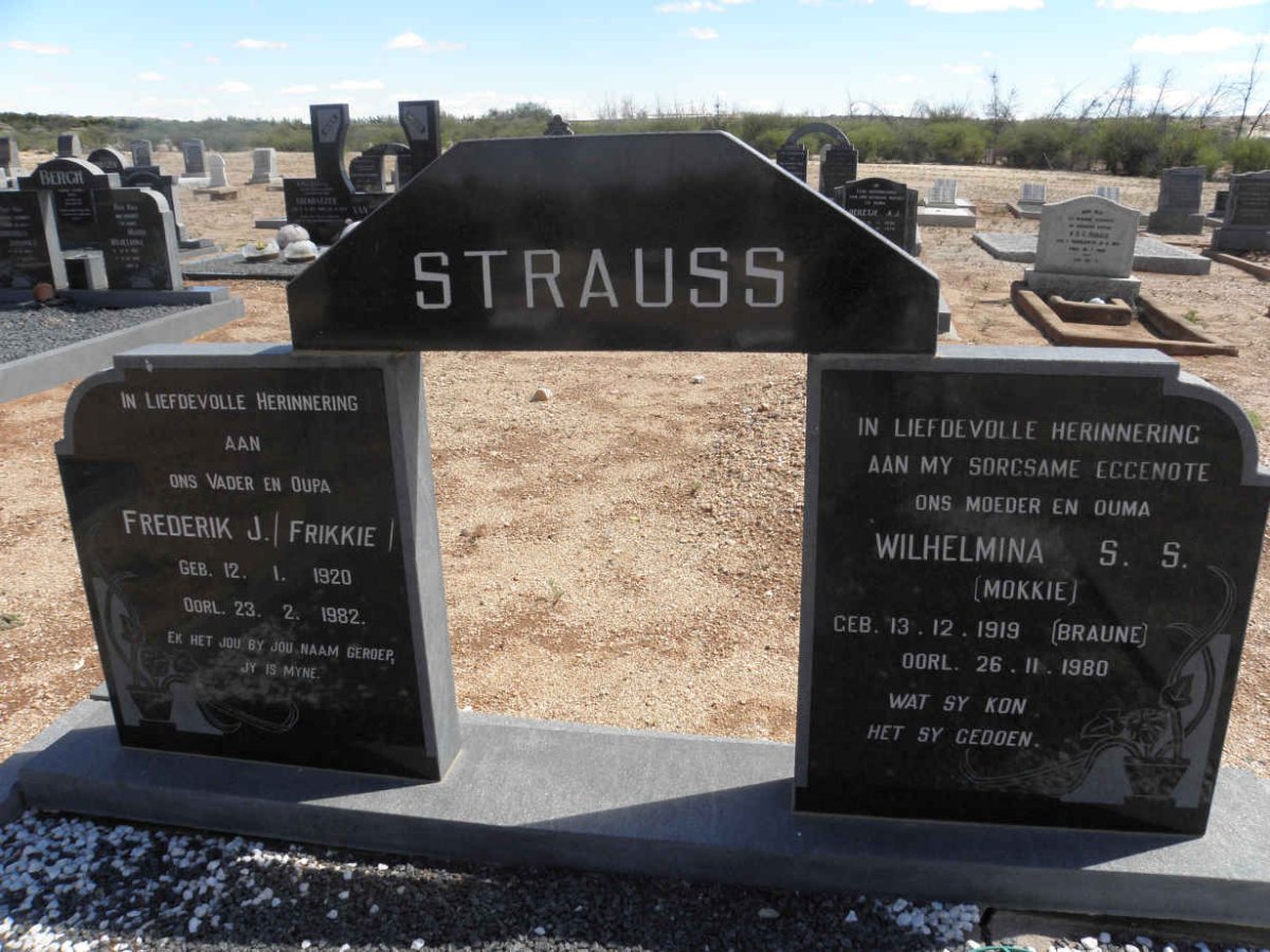 STRAUSS Frederik J. 1920-1982 &amp; Wilhelmina S.S. BRAUNE 1919-1980