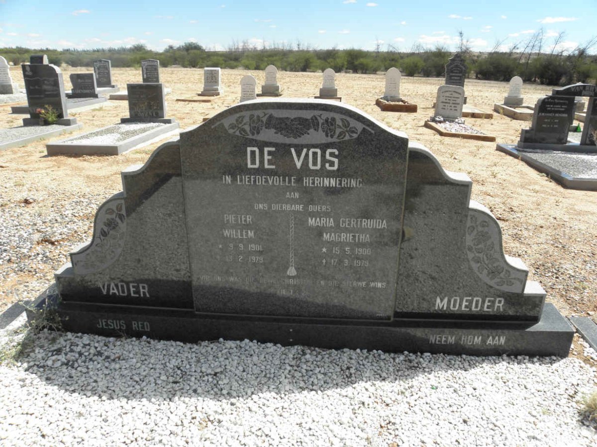 VOS Pieter Willem, de 1901-1979 &amp; Maria Gertruida Magrietha 1900-1979