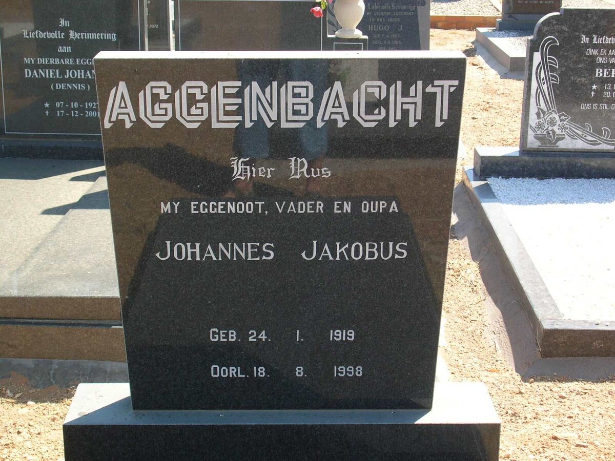 AGGENBACHT Johannes Jakobus 1919-1998 &amp; Fransina Elizabeth van WYK 1919-1982