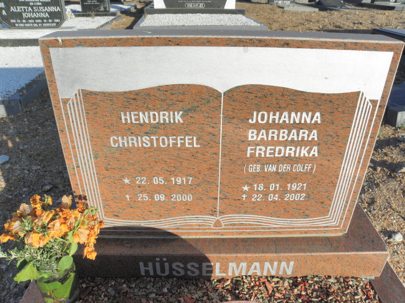 HUSSELMANN Hendrik Christoffel 1917-2000 &amp; Johanna Barbara Fredrika van der COLFF 1921-2002