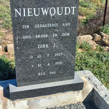 NIEUWOUDT Dirk J. 1929-1991