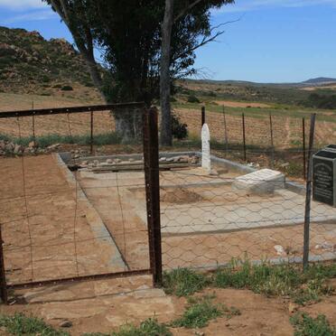 Northern Cape, NAMAQUALAND district, Kamieskroon, Wolvepoort 459_2, farm cemetery 