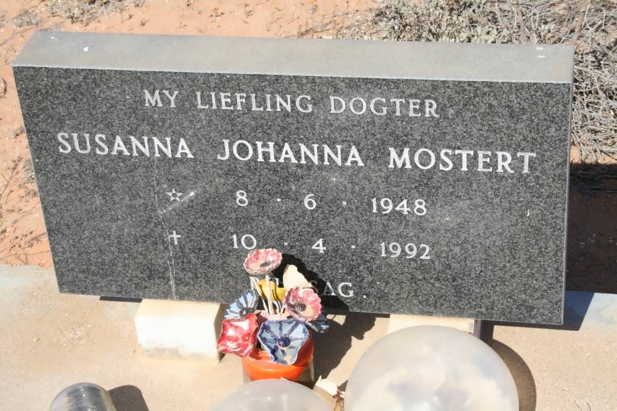 MOSTERT Susanna Johanna 1948-1992