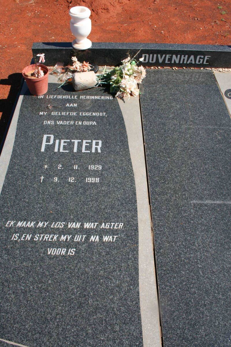 DUVENHAGE Pieter 1929-1998