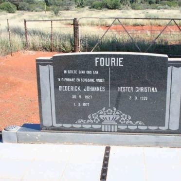 FOURIE Diederick Johannes 1927-1977 &amp;  Hester Christina 1939-
