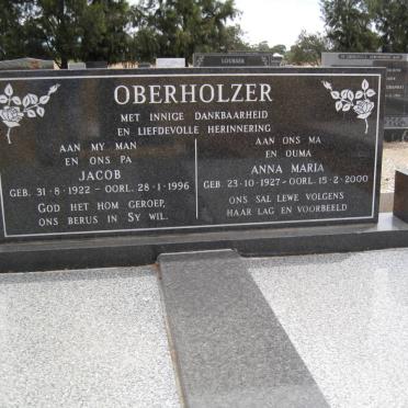 OBERHOLZER Jacob 1922-1996 &amp; Anna Maria 1927-2000