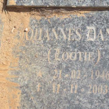 ? Johannes Daniël 1946-2003 &amp; Maria Magaretha 1945-