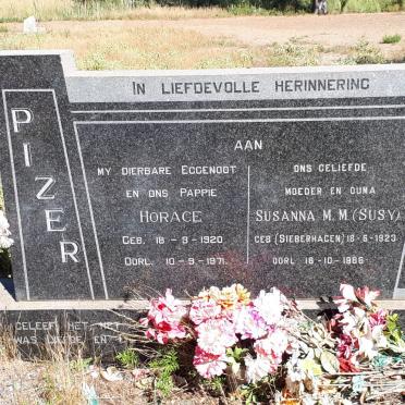 PIZER Horace 1920-1971 &amp; Susanna M.M. SIEBERHAGEN 1923-1986