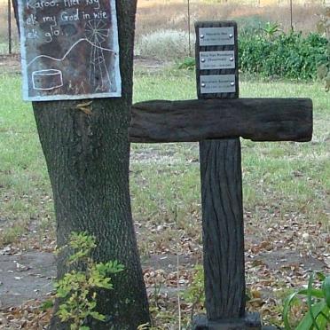 Northern Cape, PHILIPSTOWN district, Plessis Vlakte 168, Plessisvlakte, Memorial plaques