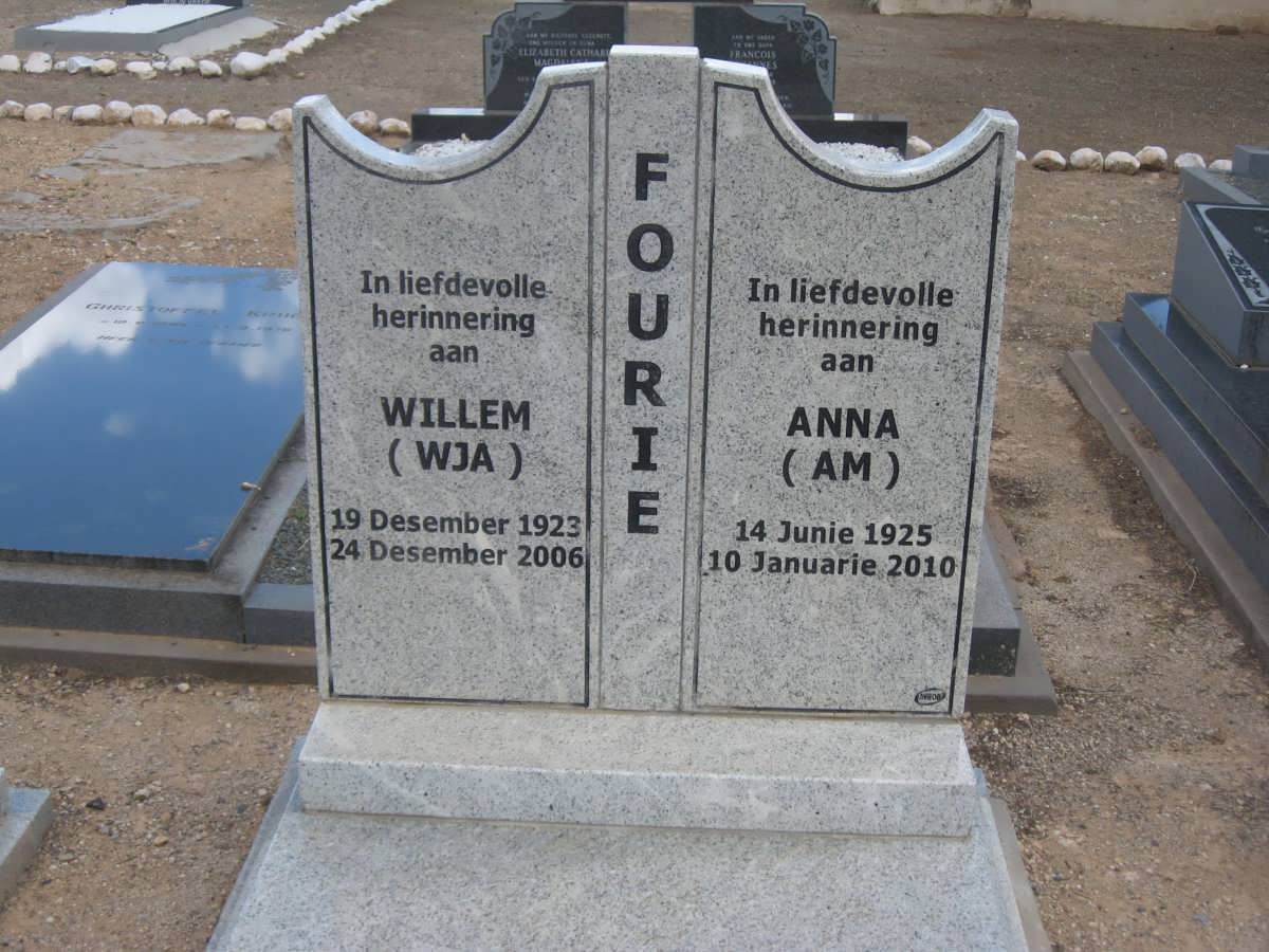FOURIE W.J.A. 1923-2006 &amp; A.M. 1925-2010