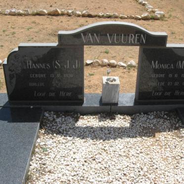 VUUREN S.J.J., van 1930- &amp; M.J. 1937-1994