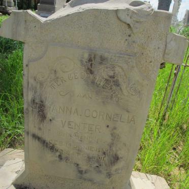 V - Vanne :: Surnames - V