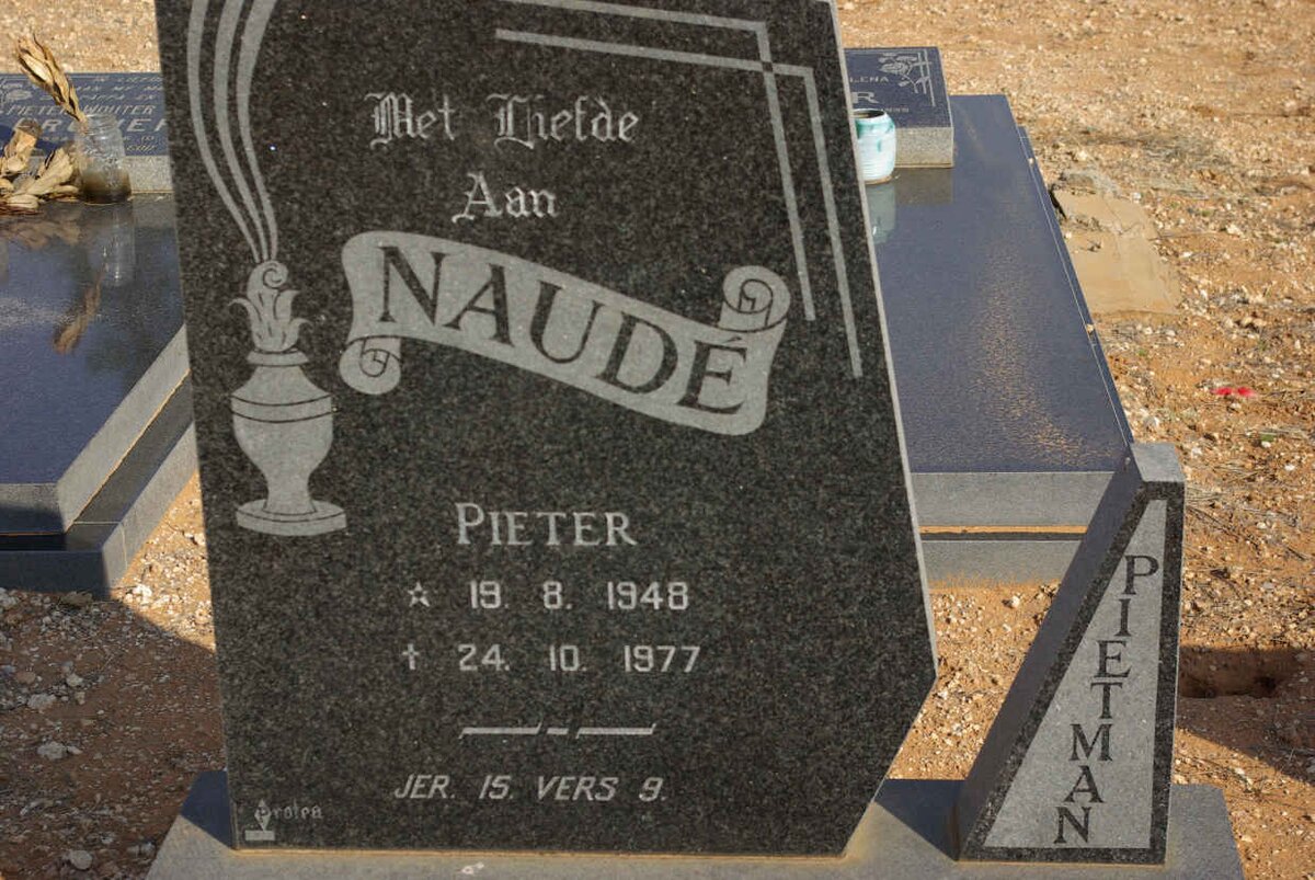 NAUDÉ Pieter 1948-1977
