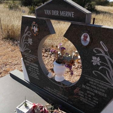 MERWE Jacobus Cornelius, van der 1930-2010 &amp; Hester Cathrina VAN HEERDEN 1931-2014