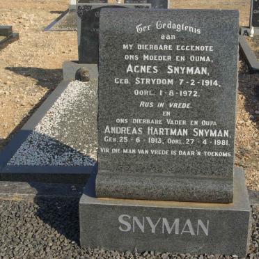 SNYMAN Andreas Hartman 1913-1981 &amp; Agnes STRYDOM 1914-1972