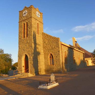 1. Overview / Oorsig