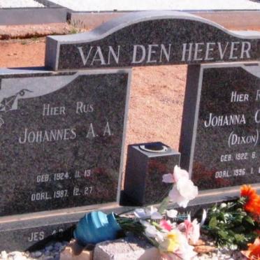 HEEVER Johannes A.A., van den 1924-1987 &amp; Johanna Cornelia Dixon 1922-1996