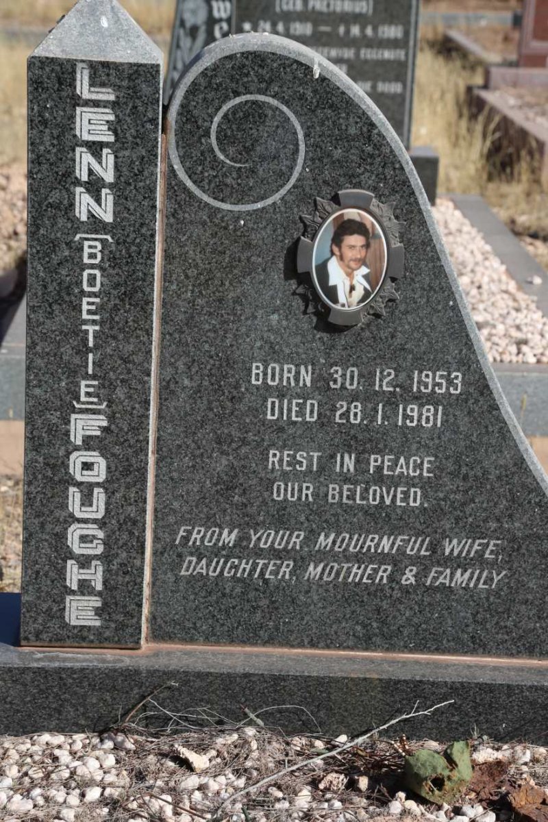 FOUCHE Lenn 1953-1981