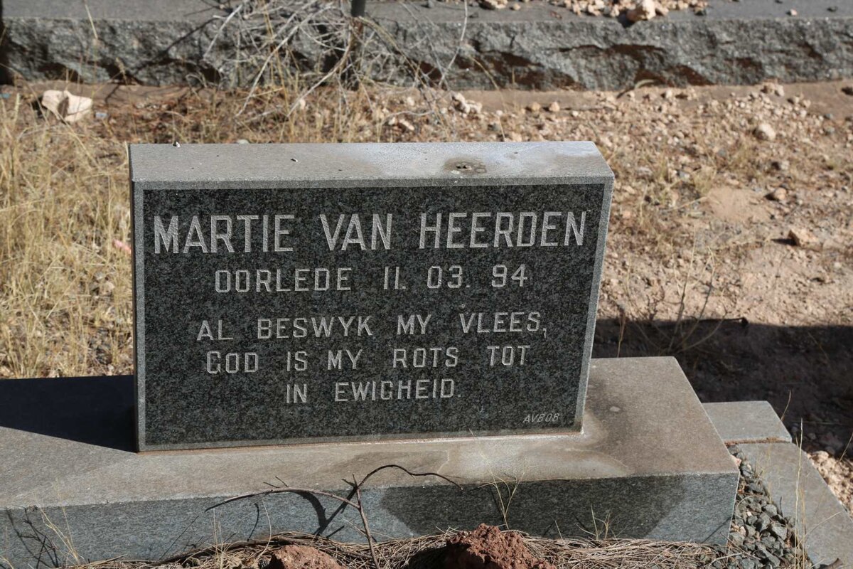 HEERDEN Martie, van -1994