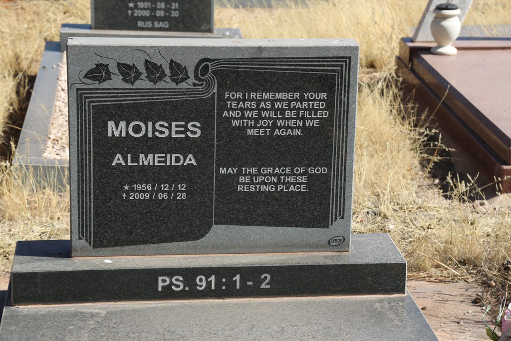 MOISES Almeida 1956-2009