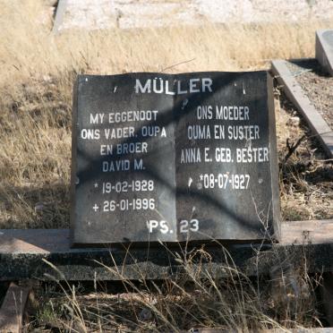 MULLER David M. 1928-1996 &amp; Anna E. BESTER 1927-2006