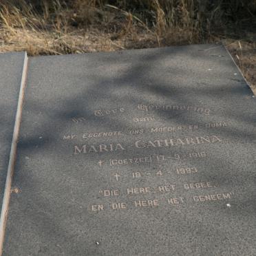 WALT Mechiel Jacobus, van der 1918-2005 &amp; Maria Catharina COETZEE 1916-1993