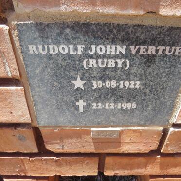 VERTUE Rudolf John 1922-1996
