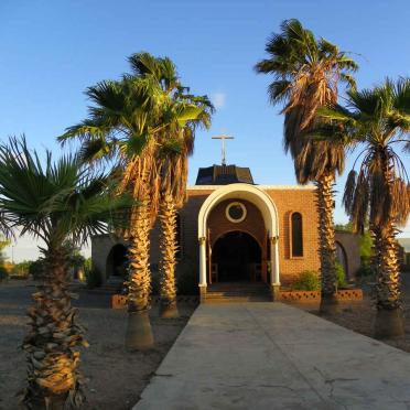 Northern Cape, PRIESKA, Katolieke Kerk, enkelgraf