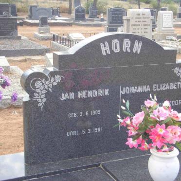 HORN Jan Hendrik 1909-1981 &amp; Johanna Elizabeth KOORZEN 1914-2005
