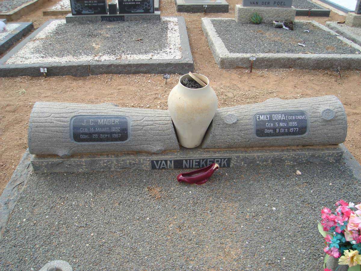 NIEKERK J.G. Mader, van 1892-1967 &amp; Emily Dora GROVE 1895-1977