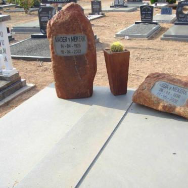 NIEKERK Mader, van 1925-2002 &amp; Freda 1930-2006