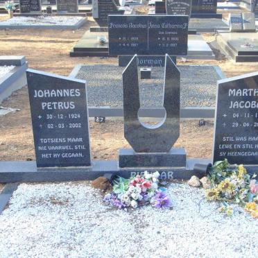 PIENAAR Johannes Petrus 1924-2002 &amp; Martha Jacoba 1926-2002