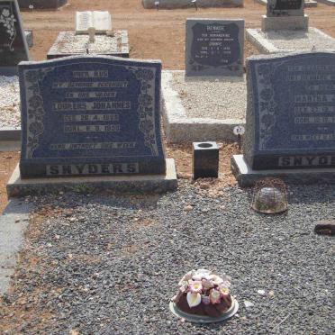 SNYDERS Lourens Johannes 1885-1958 &amp; Martha J.C. 1894-1977