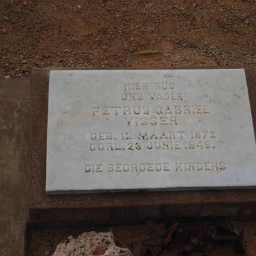 V - Vanne :: Surnames - V