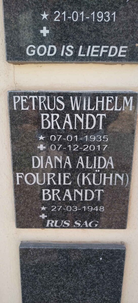 BRANDT Petrus Wilhelm 1935-2017 & Diana Alida FOURIE, KUHN 1948-