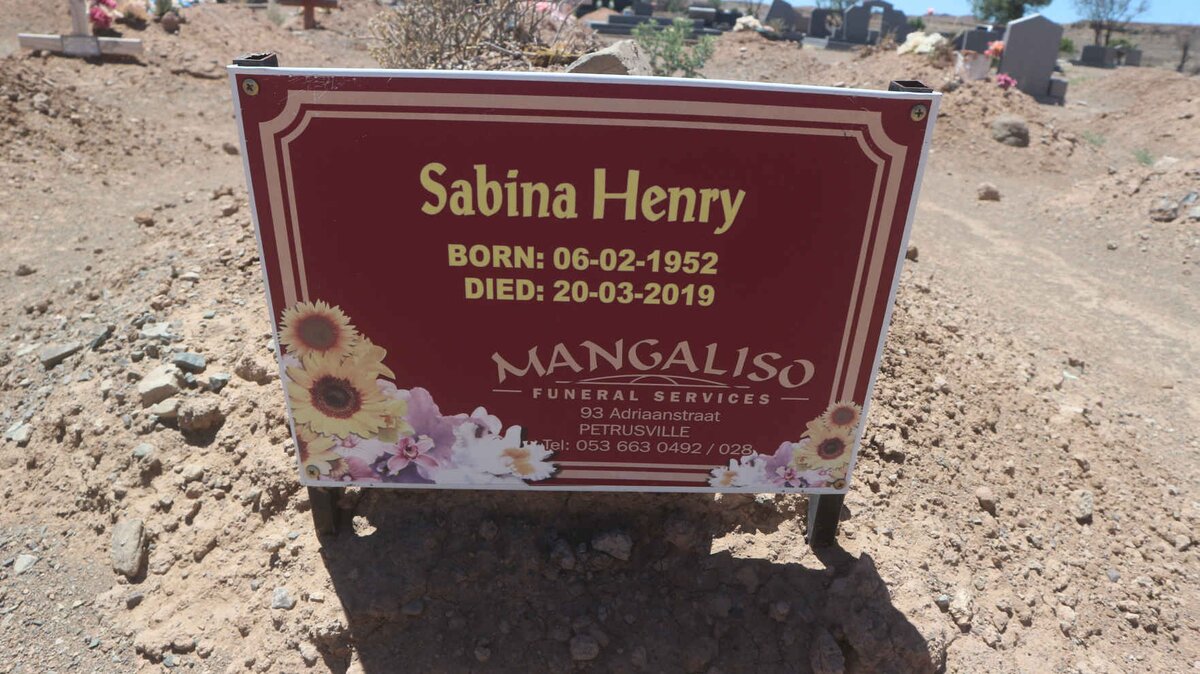 HENRY Sabina 1952-2019