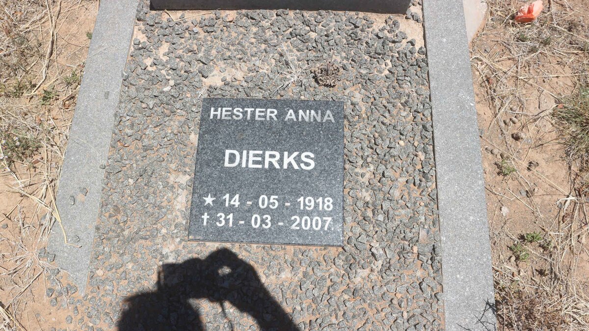 DIERKS Hester Anna 1918-2007