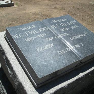 VILJOEN W.C.J. 1857-1914 &amp; M.J. 1859-1954