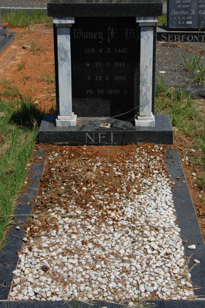 NEL F.M. nee V.D. LAAG 1948-1989