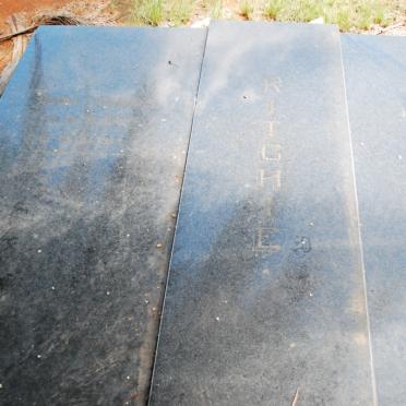 RITCHIE Daniel Johannes 1881-1942 :: RITCHIE Hilda Johanna 1889-19??