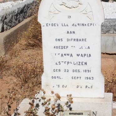 ESTERHUIZEN Susanna Maria 1891-1963 :: BARKHUIZEN H.A. 19?2-2006